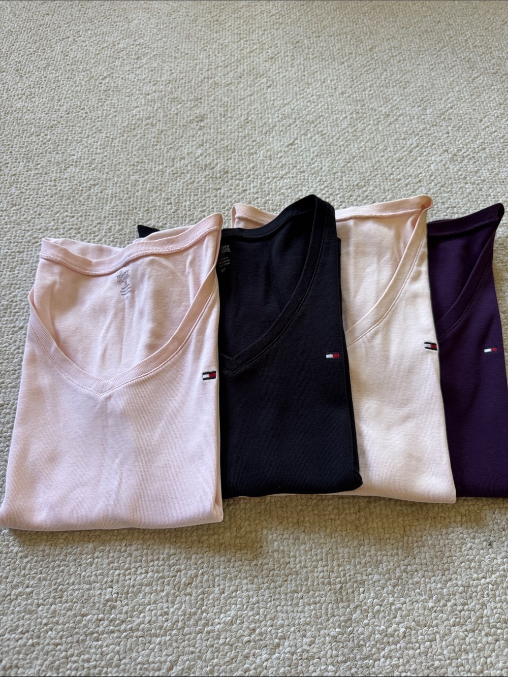 Woman Tommy Hilfiger Tee Bundle - Black, Purple, Light Pink, pink size small